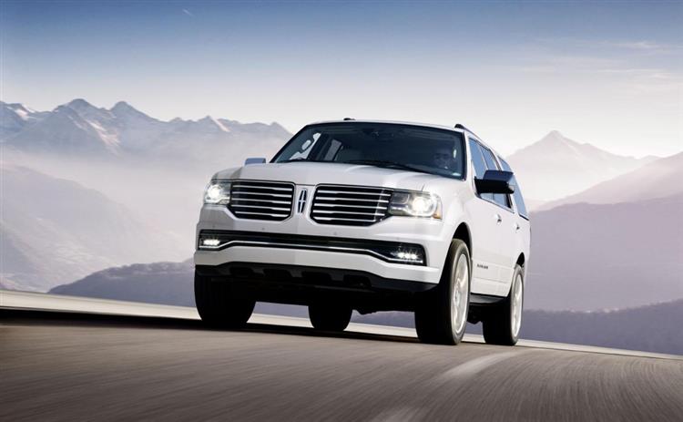 2015-lincoln-navigator_100453983_l.jpg