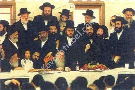 ביי א באזיך פון בעל ברך משה מ'סאטמאר זצ"ל אין די קעמפס