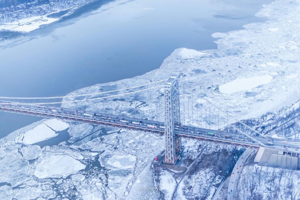 Hudson river near the george Washington bridge