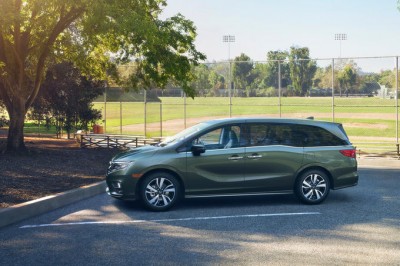 2018-Honda-Odyssey (1).jpg