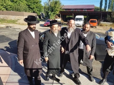 עס קומט מיר טרערן ווען איך זעה די בילד