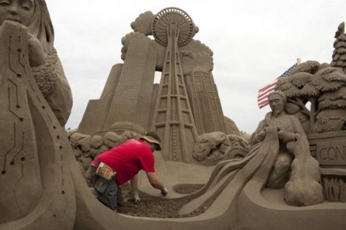 world-championship-sand-sculpture-contest-27.jpg