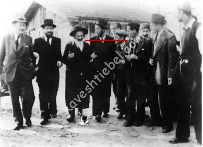 מרן הגראי''ל עם הרבי-סכיסע-יגן-עלינו.PNG