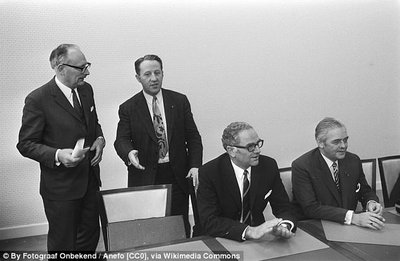 וואן הולסט, שטייט לינקס, אין סענאט