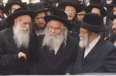 עם האדמו_ר בעל פני מנחם מגור.jpg