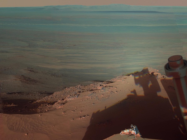 opportunity-shadow-endeavour-crater-mars.jpg