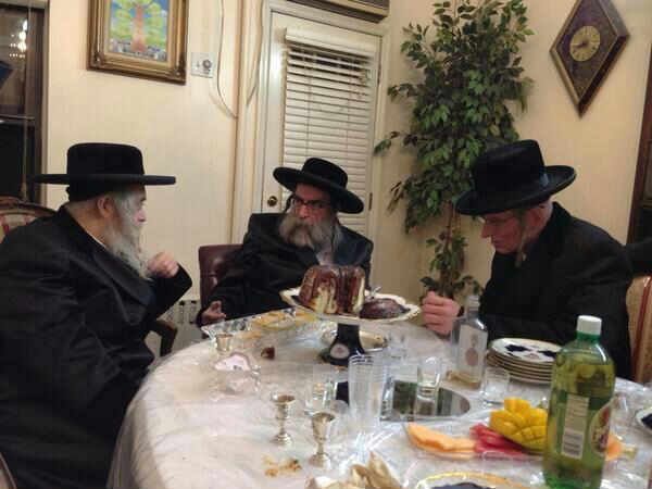 נייע התאחדות.jpg