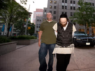 מאחים בערגער