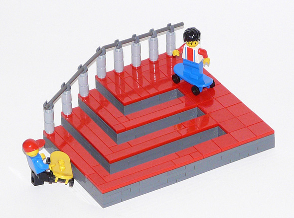 Lego_impossible_optical_illusion_1.jpg