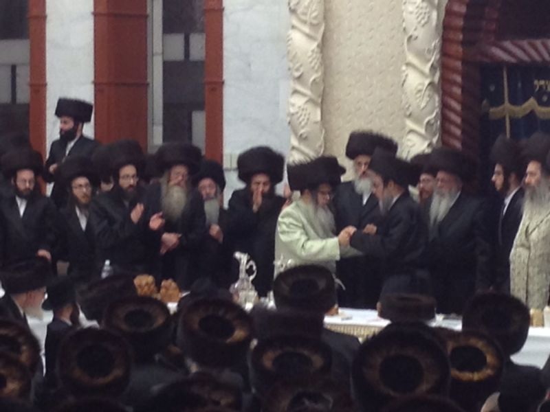 פאפא שבע ברכות , פאפא רבי טאנצט מיט סאטמאר רבי ר׳ זלמן לייב